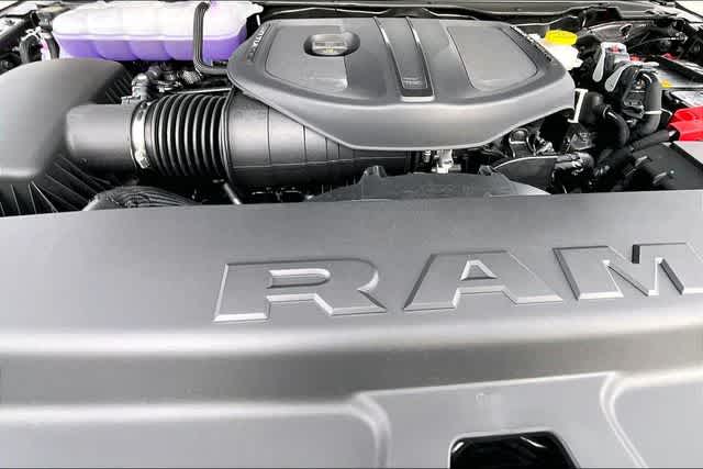 Thumbnail: 2026 RAM 1500 - 9