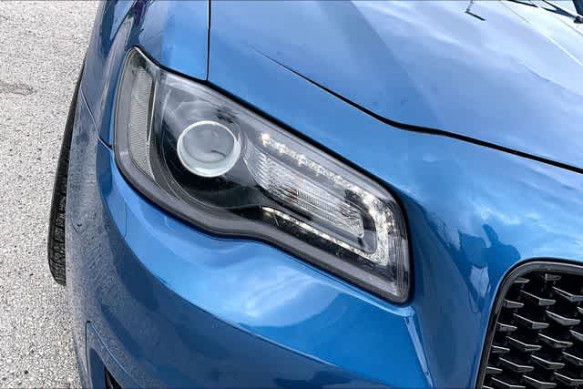 Thumbnail: 2022 Chrysler 300 - 28