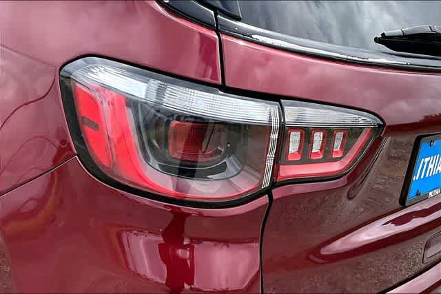 Thumbnail: 2022 Jeep Compass - 31