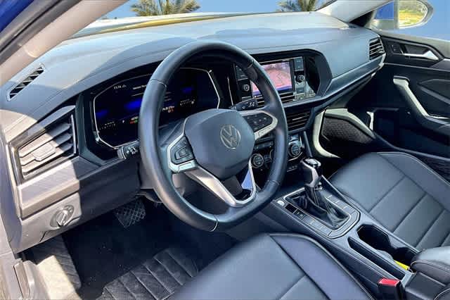 Thumbnail: 2024 Volkswagen Jetta - 2