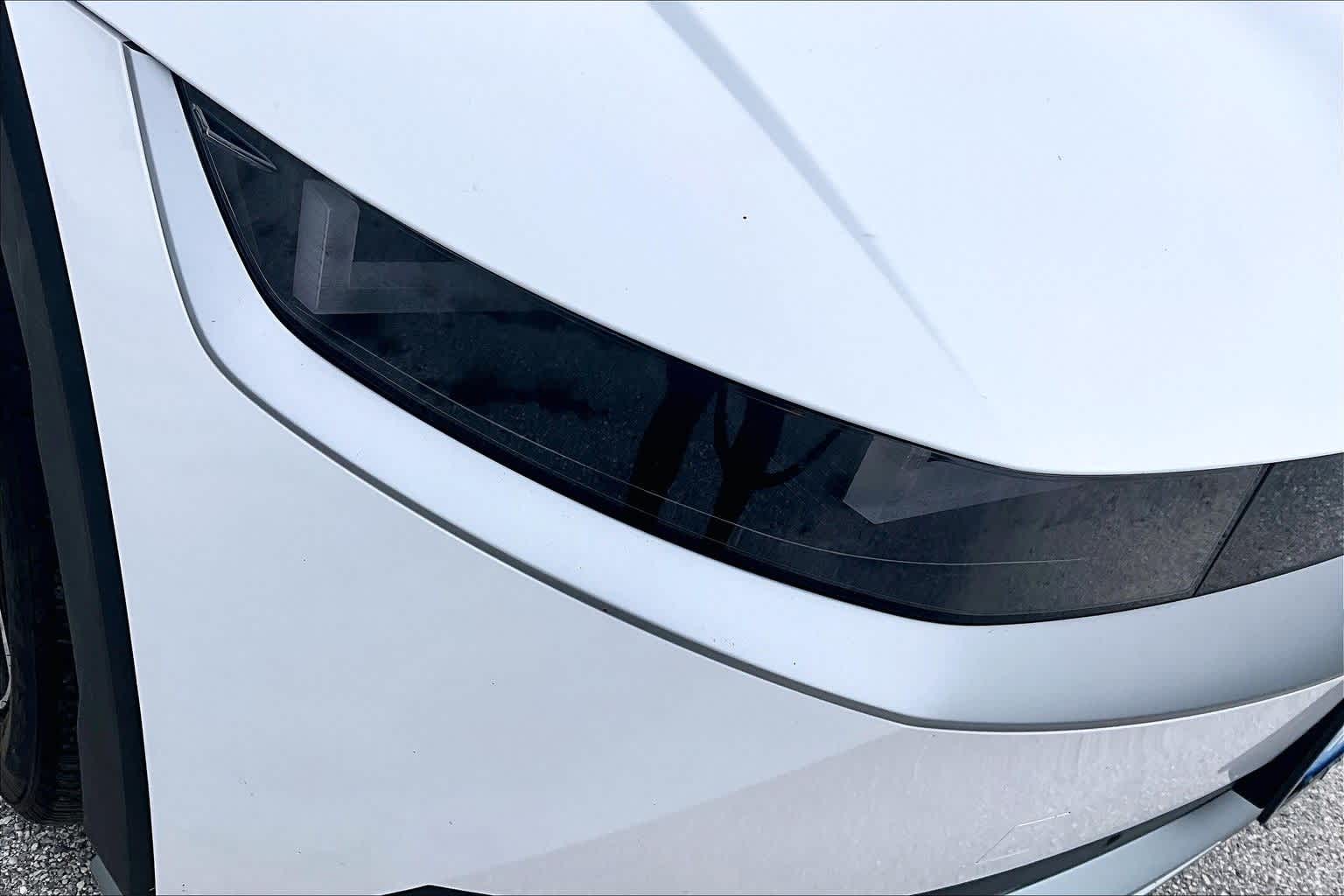 Thumbnail: 2023 Hyundai Ioniq 5 - 28