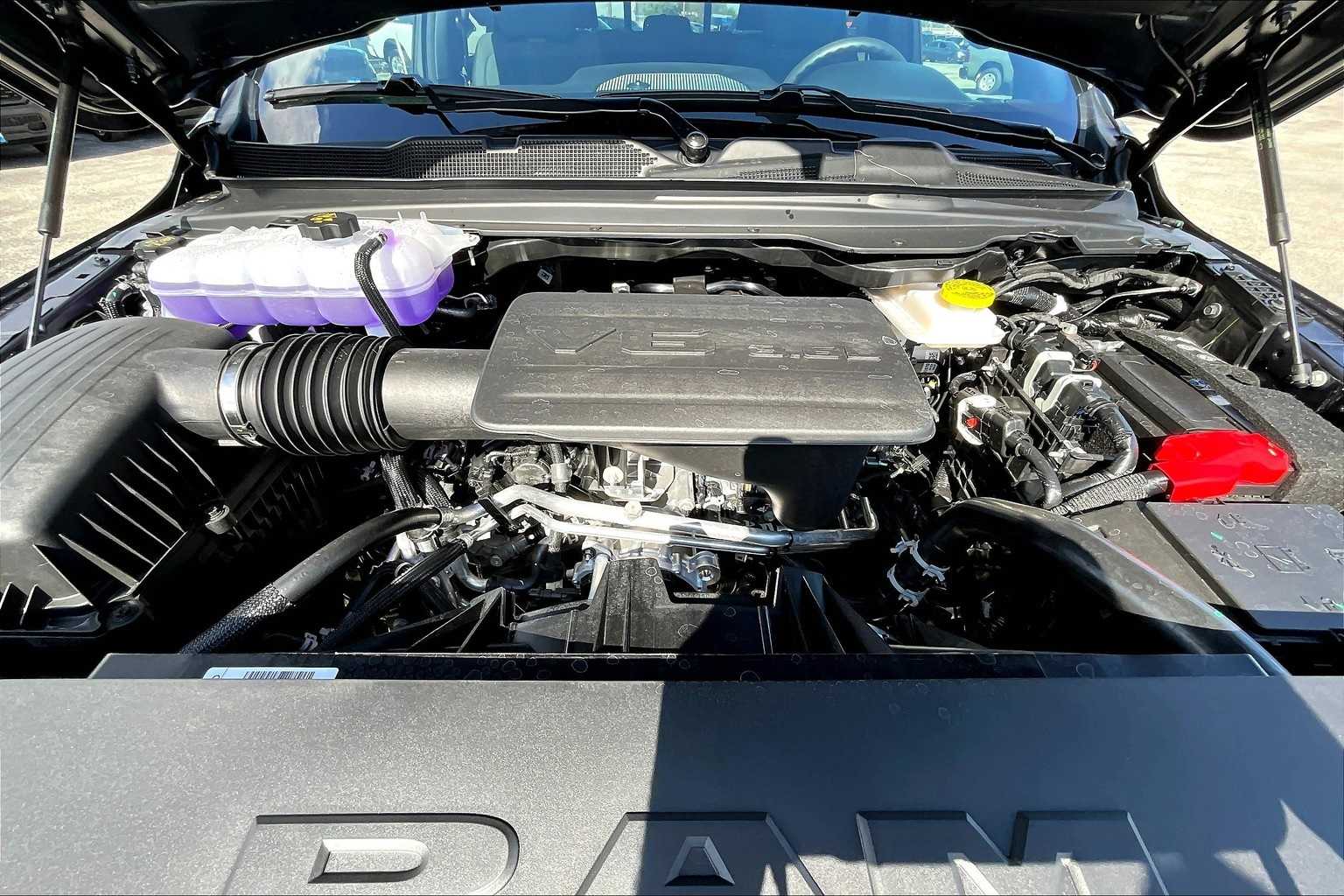 Thumbnail: 2025 RAM 1500 - 8