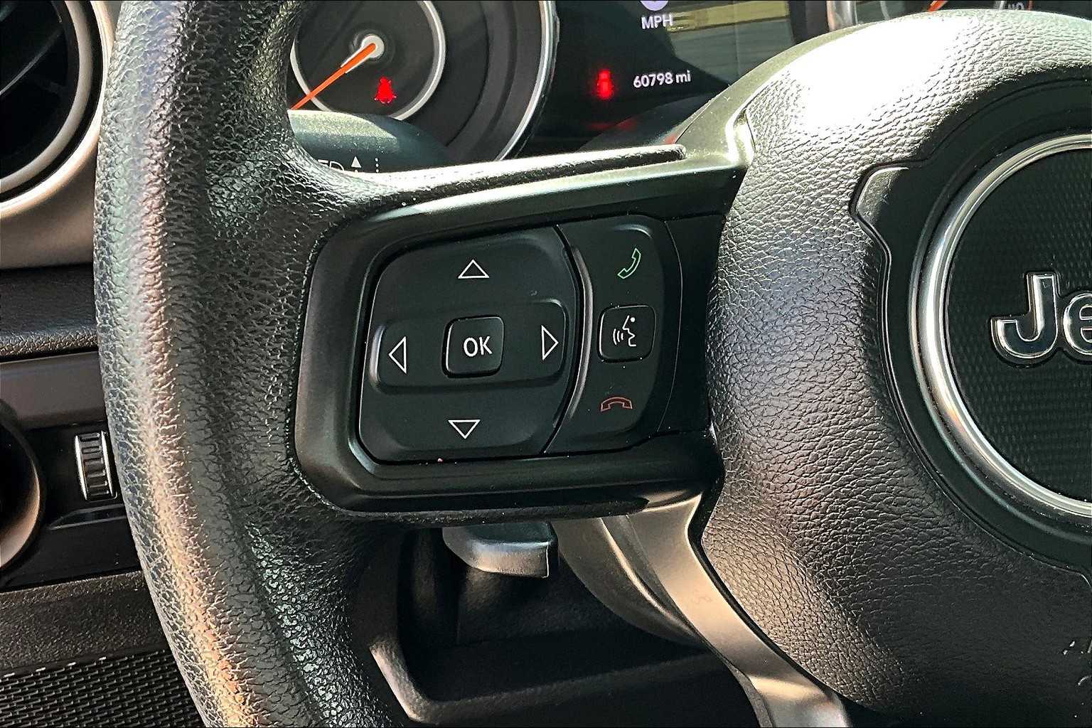 Thumbnail: 2021 Jeep Wrangler - 23