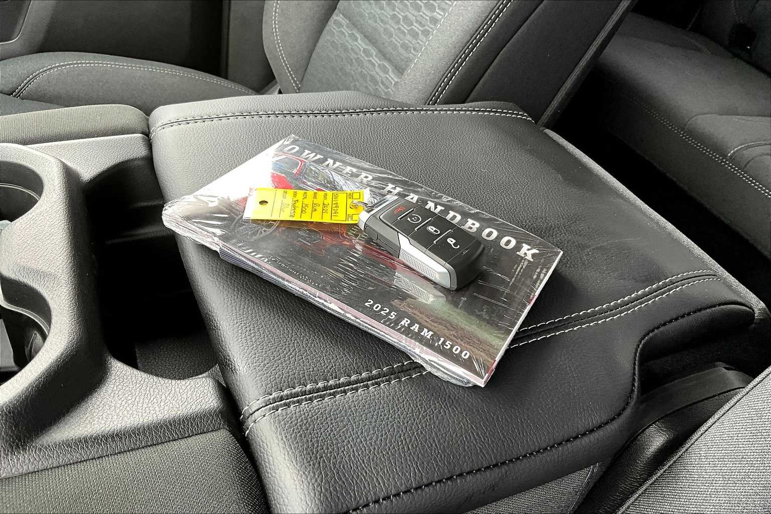 Thumbnail: 2025 RAM 1500 - 20