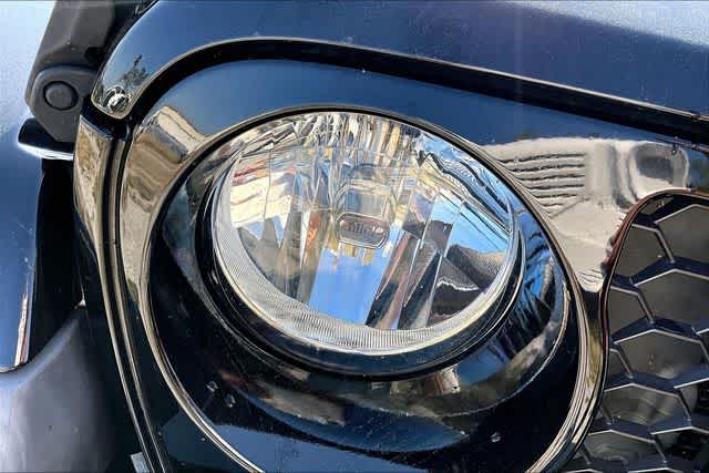 Thumbnail: 2023 Jeep Gladiator - 28