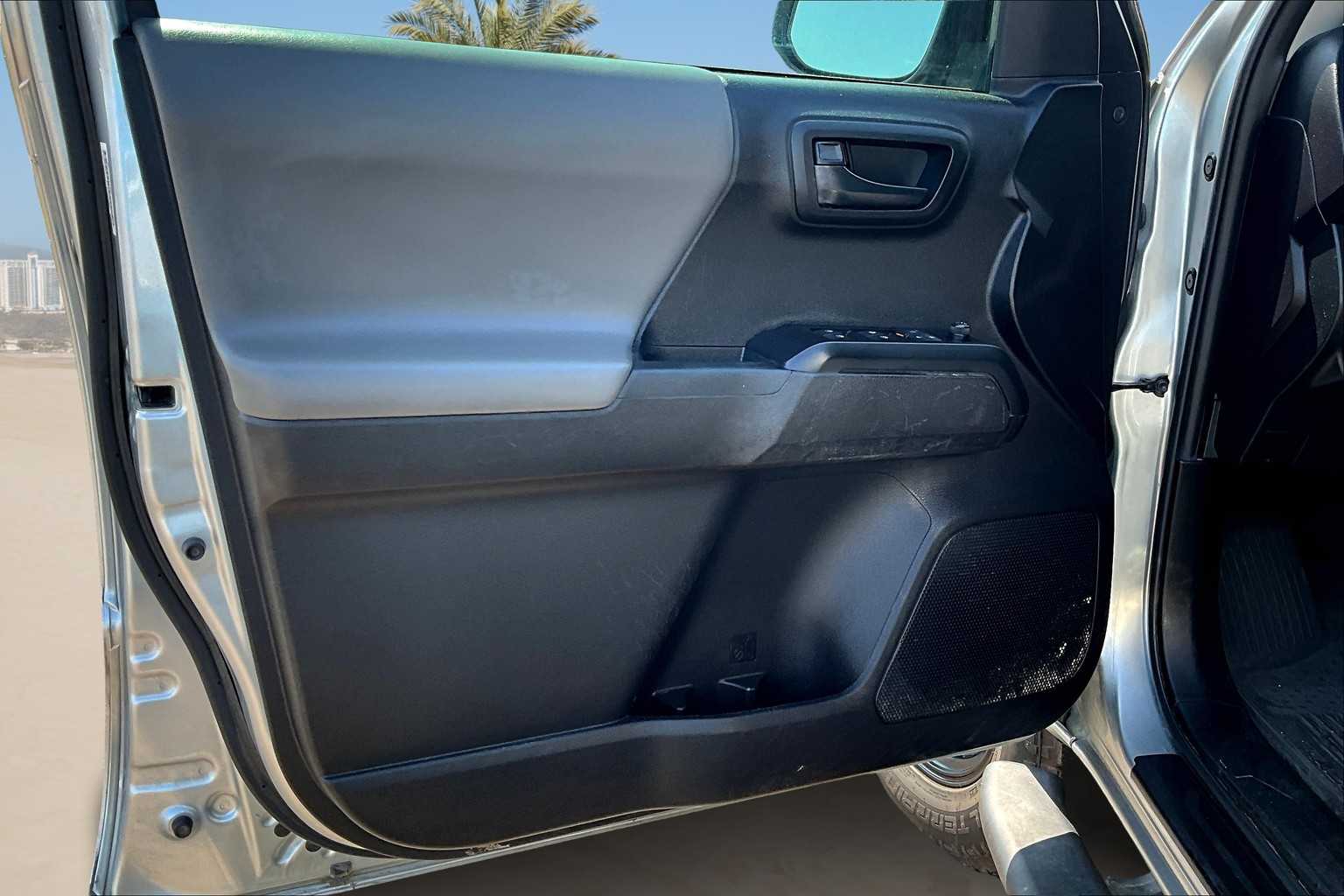2023 Toyota Tacoma SR 24