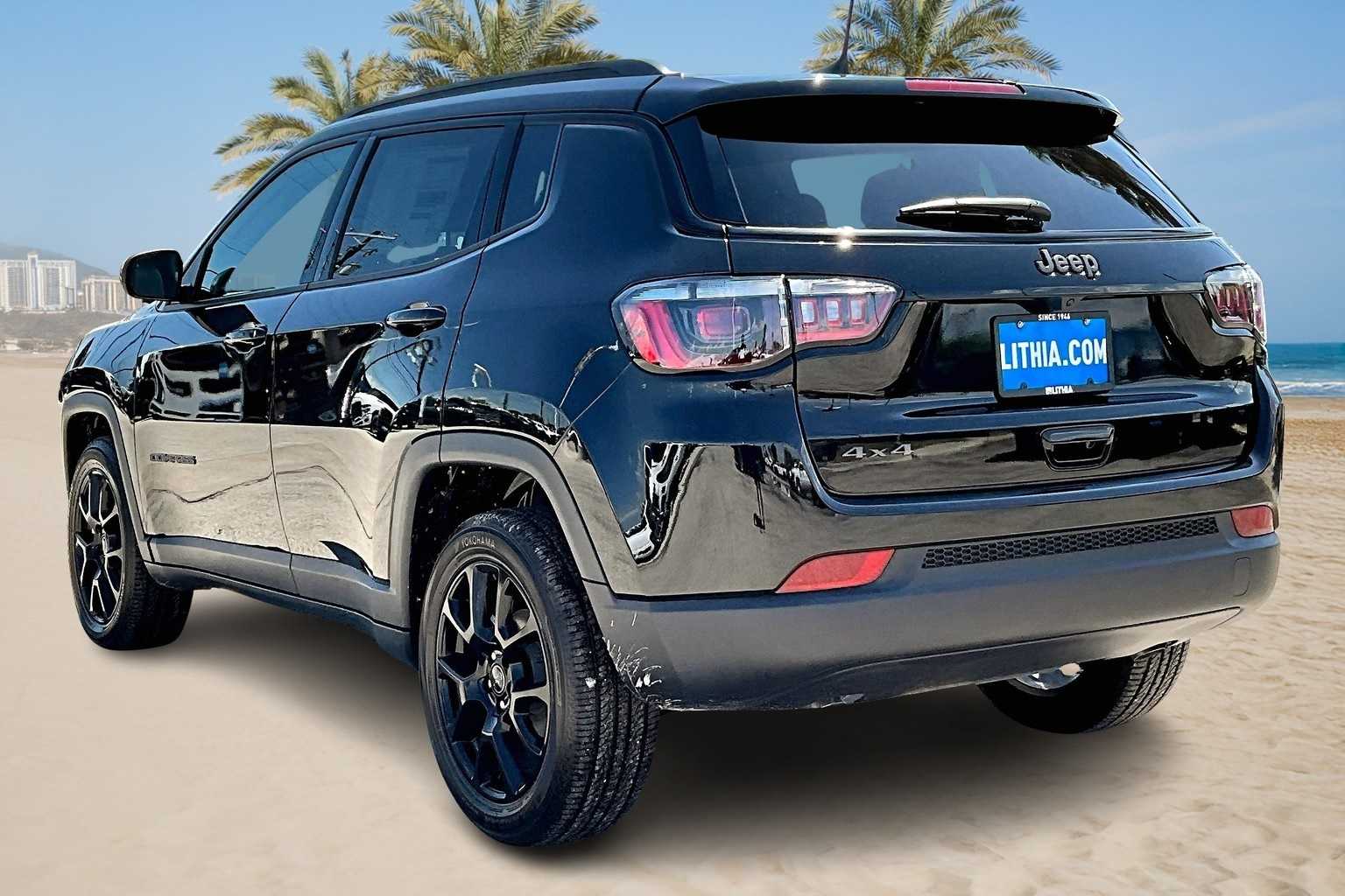 Thumbnail: 2026 Jeep Compass - 4
