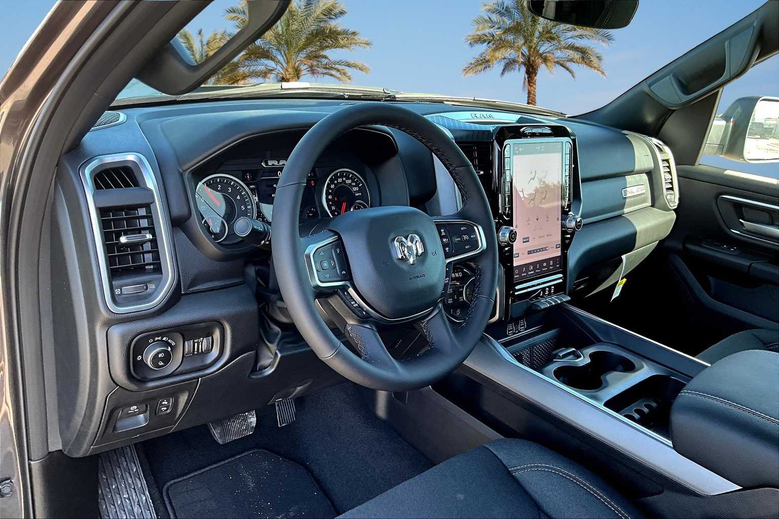New 2026 Ram 1500 LONE STAR CREW CAB 4X4 5'7 BOX Pickup