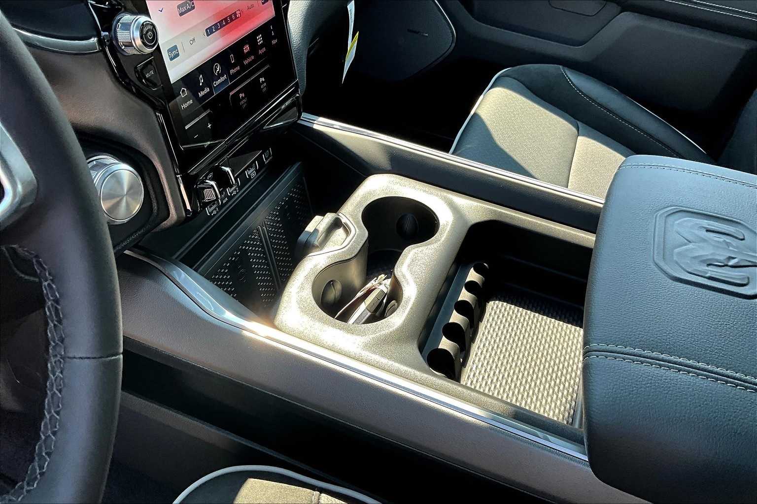 Thumbnail: 2026 RAM 1500 - 16