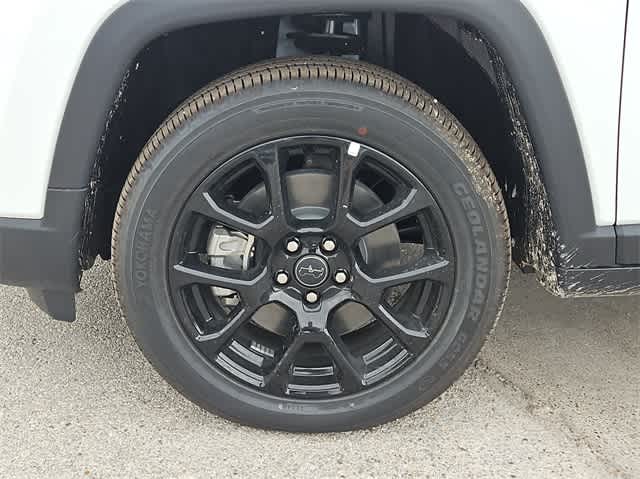 Thumbnail: 2025 Jeep Compass - 14