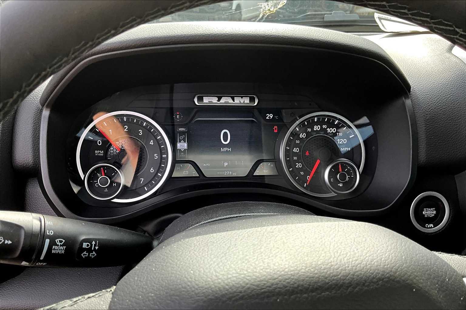 Thumbnail: 2026 RAM 1500 - 19