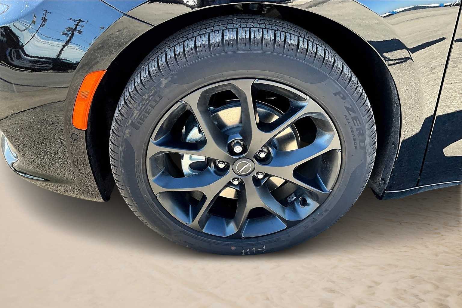 Thumbnail: 2026 Chrysler Pacifica - 7