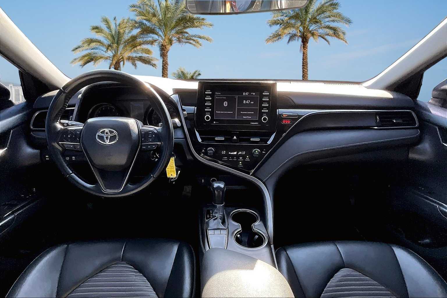 Thumbnail: 2022 Toyota Camry - 9