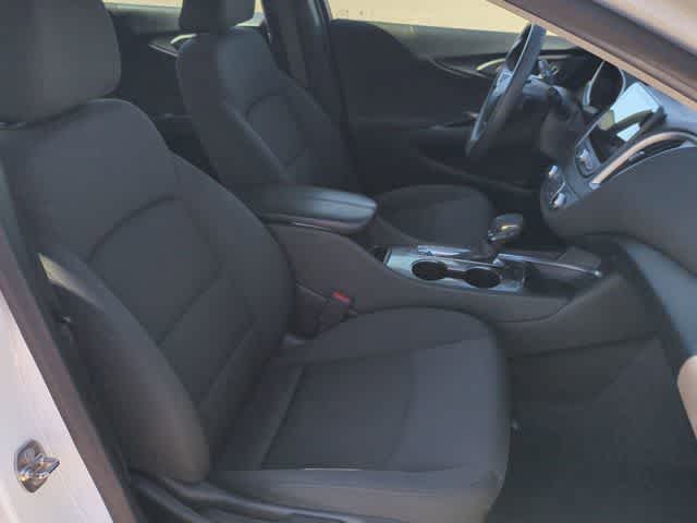 Thumbnail: 2023 Chevrolet Malibu - 26