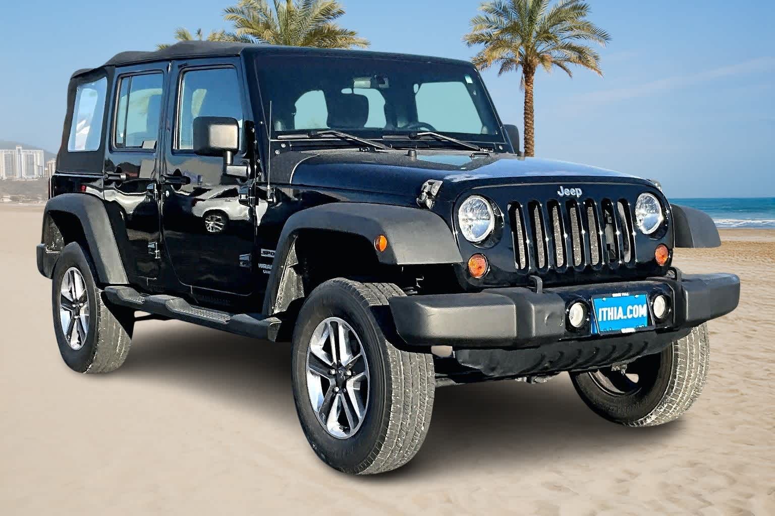 Thumbnail: 2013 Jeep Wrangler - 21