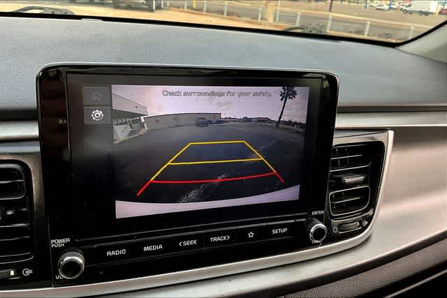 Thumbnail: 2023 Kia Rio - 24