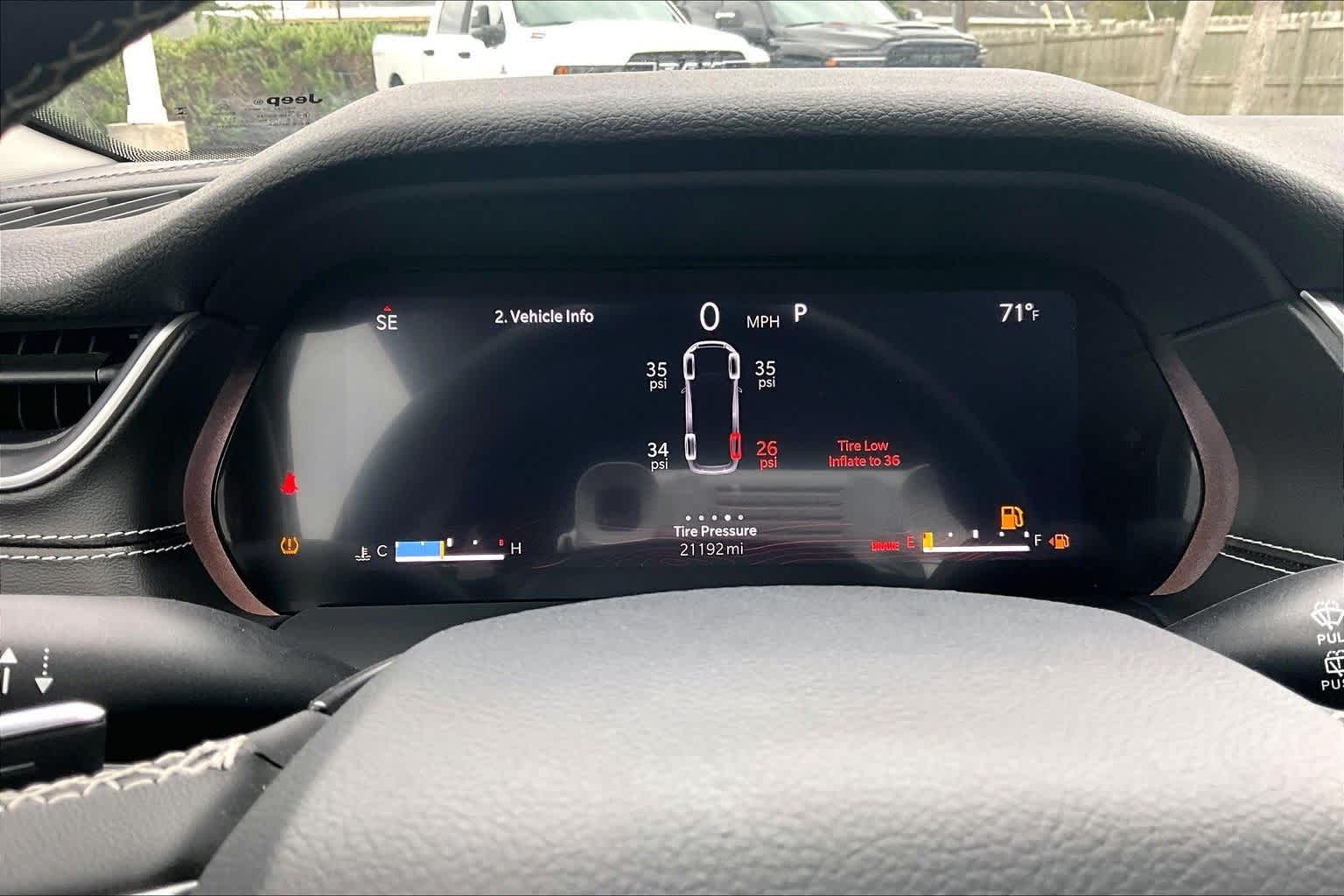 Thumbnail: 2023 Jeep Grand Cherokee - 17