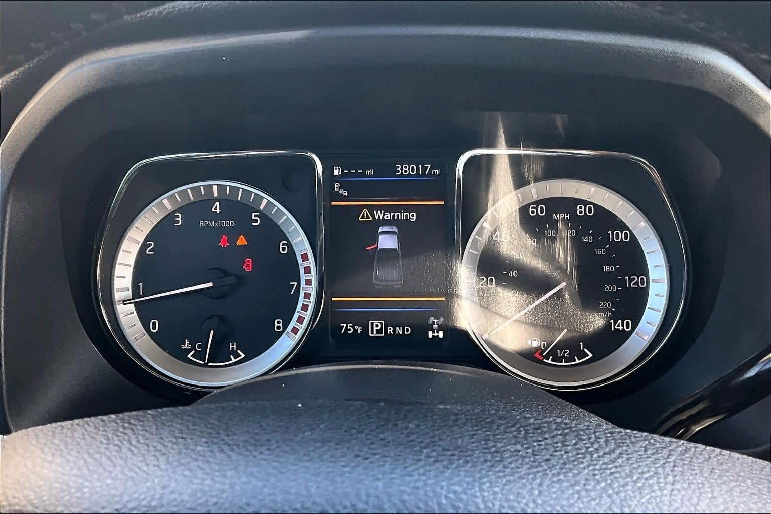 Thumbnail: 2019 Nissan Titan - 17