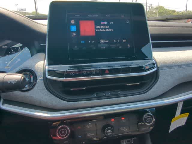 Thumbnail: 2025 Jeep Compass - 27