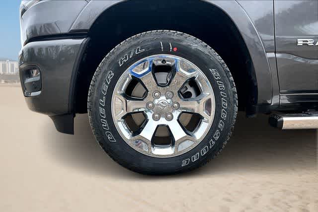 Thumbnail: 2026 RAM 1500 - 8