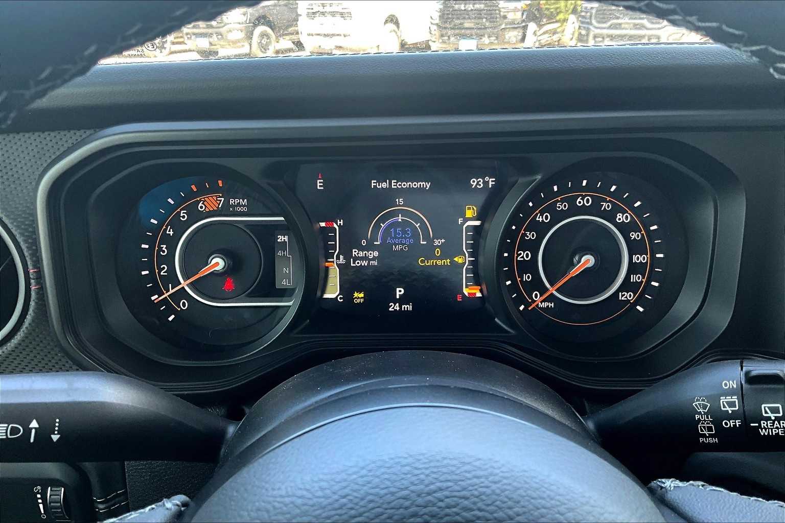 Thumbnail: 2025 Jeep Wrangler - 15