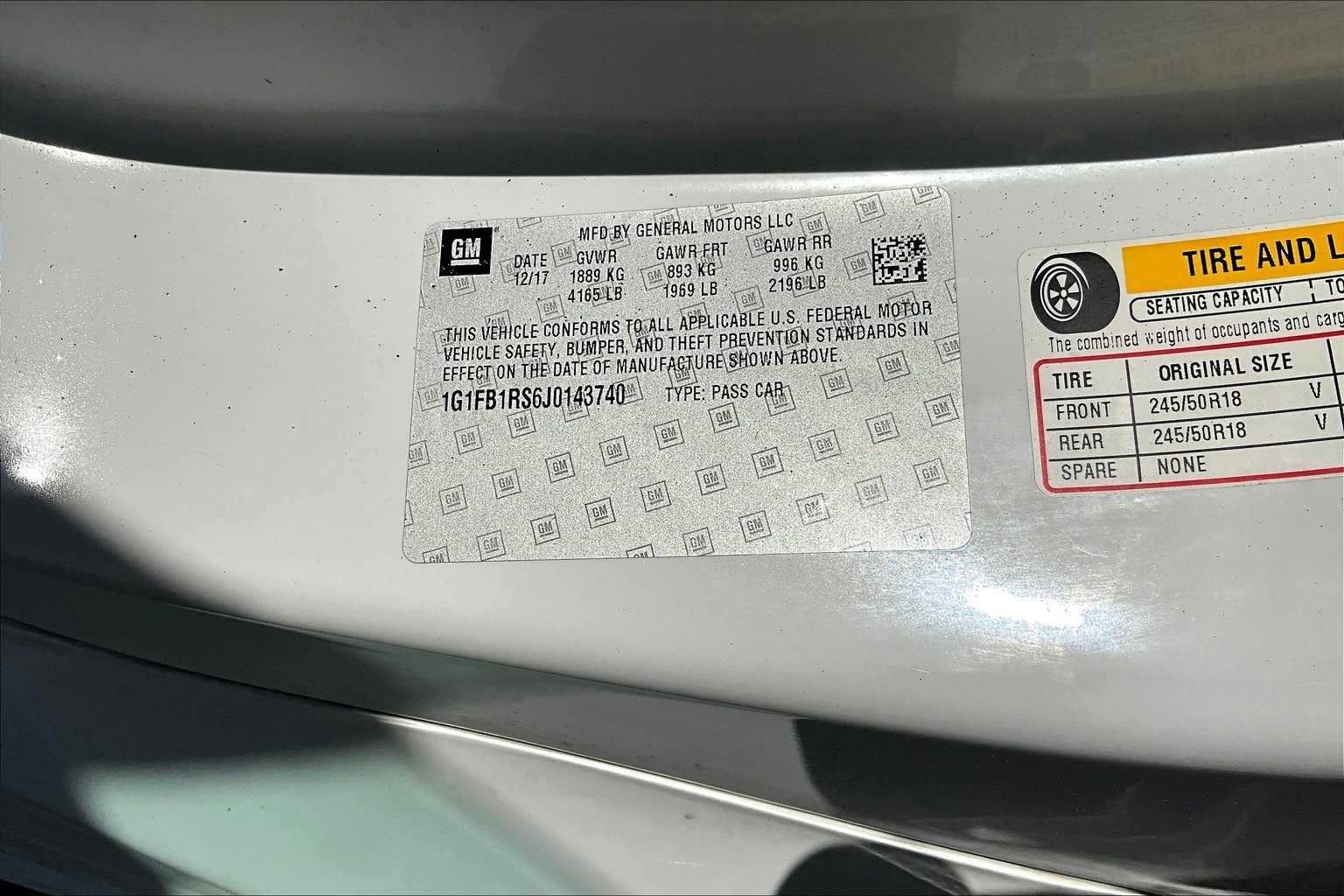 Thumbnail: 2018 Chevrolet Camaro - 17