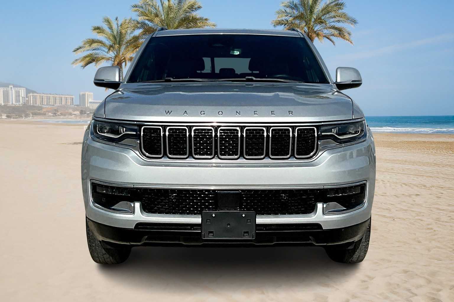 Thumbnail: 2022 Jeep Wagoneer - 6