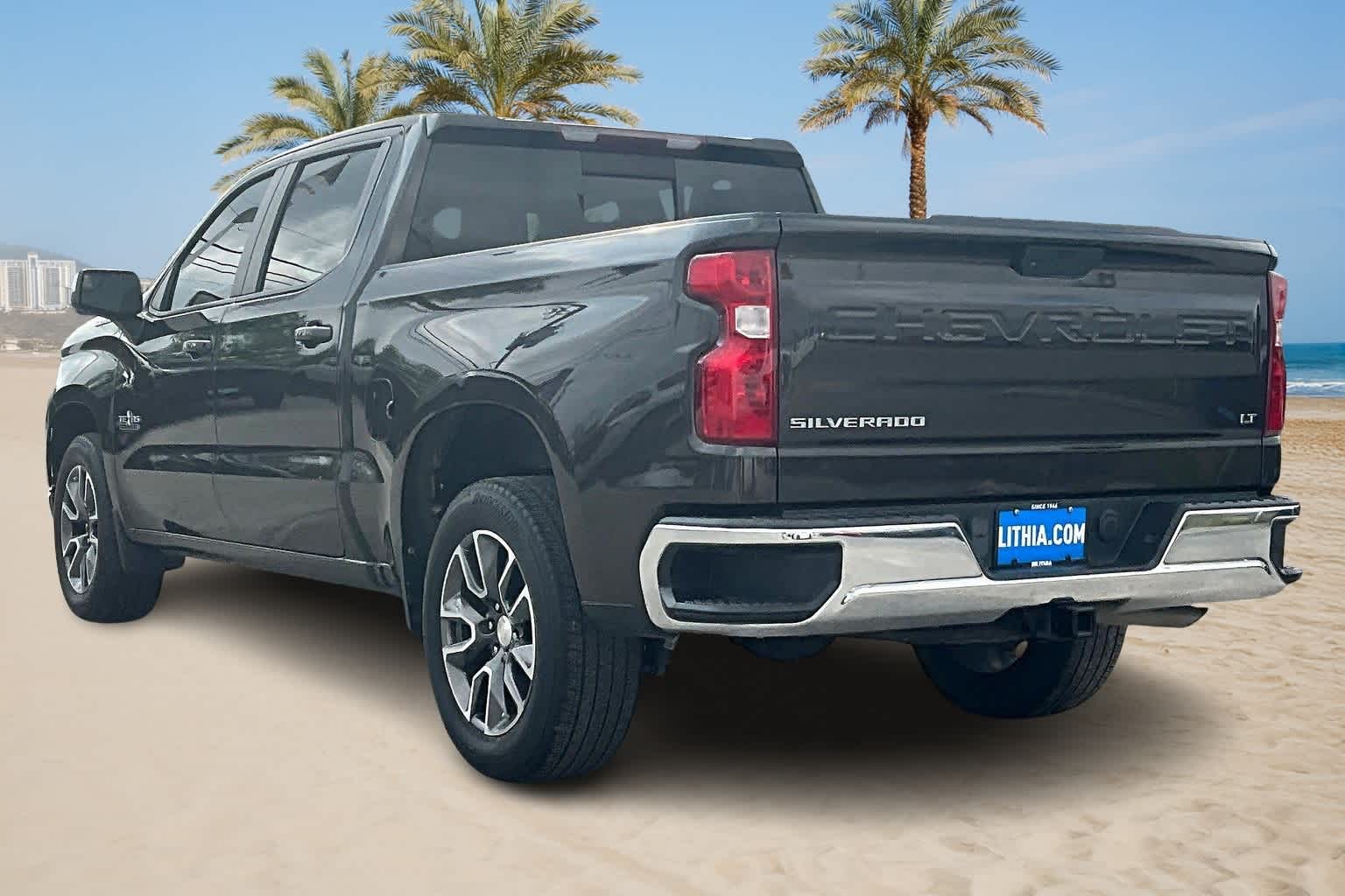 Thumbnail: 2021 Chevrolet Silverado 1500 - 4