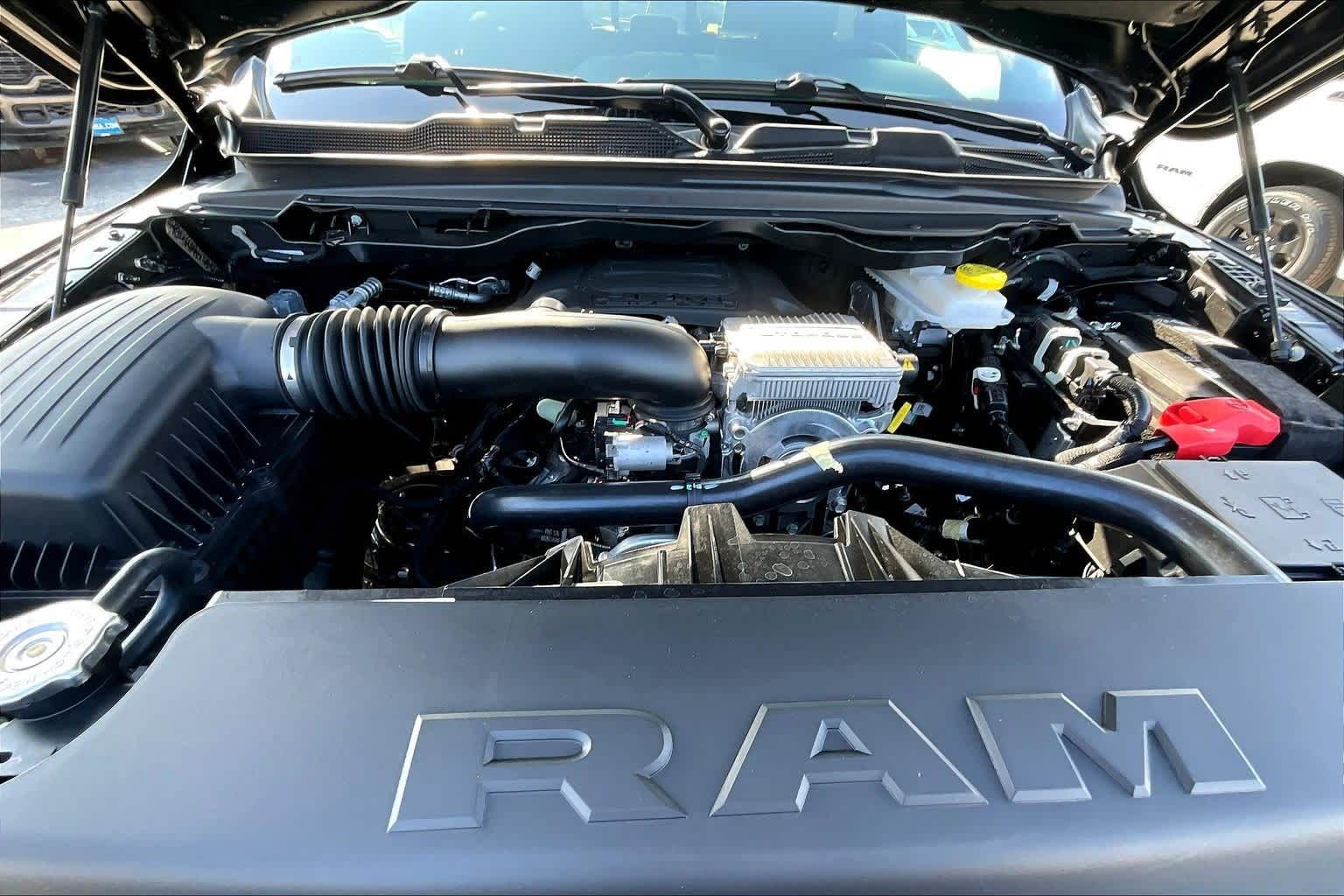Thumbnail: 2026 RAM 1500 - 9