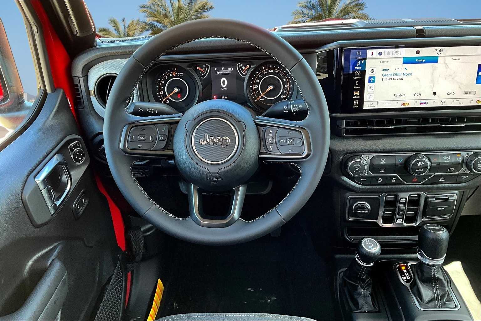 Thumbnail: 2025 Jeep Gladiator - 14