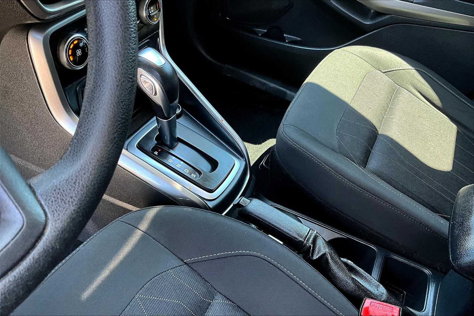 Thumbnail: 2021 Ford EcoSport - 17