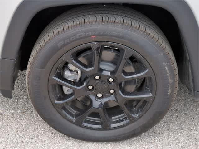 Thumbnail: 2024 Jeep Compass - 14