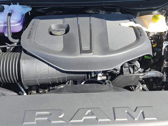 Thumbnail: 2025 RAM 1500 - 15