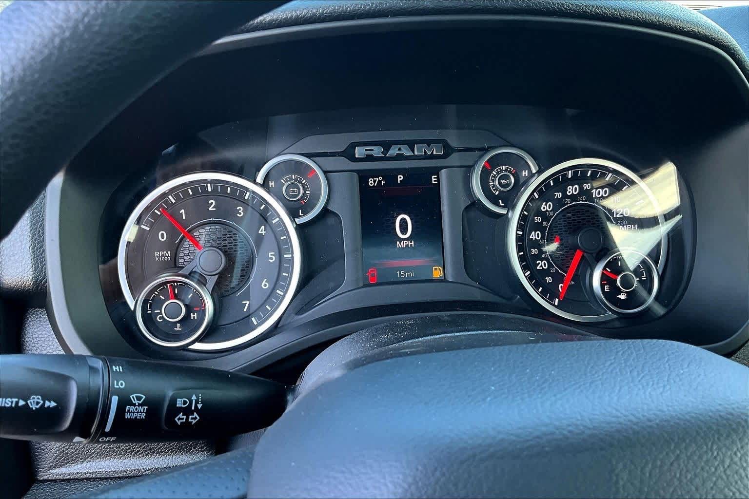 Thumbnail: 2025 RAM 1500 - 18