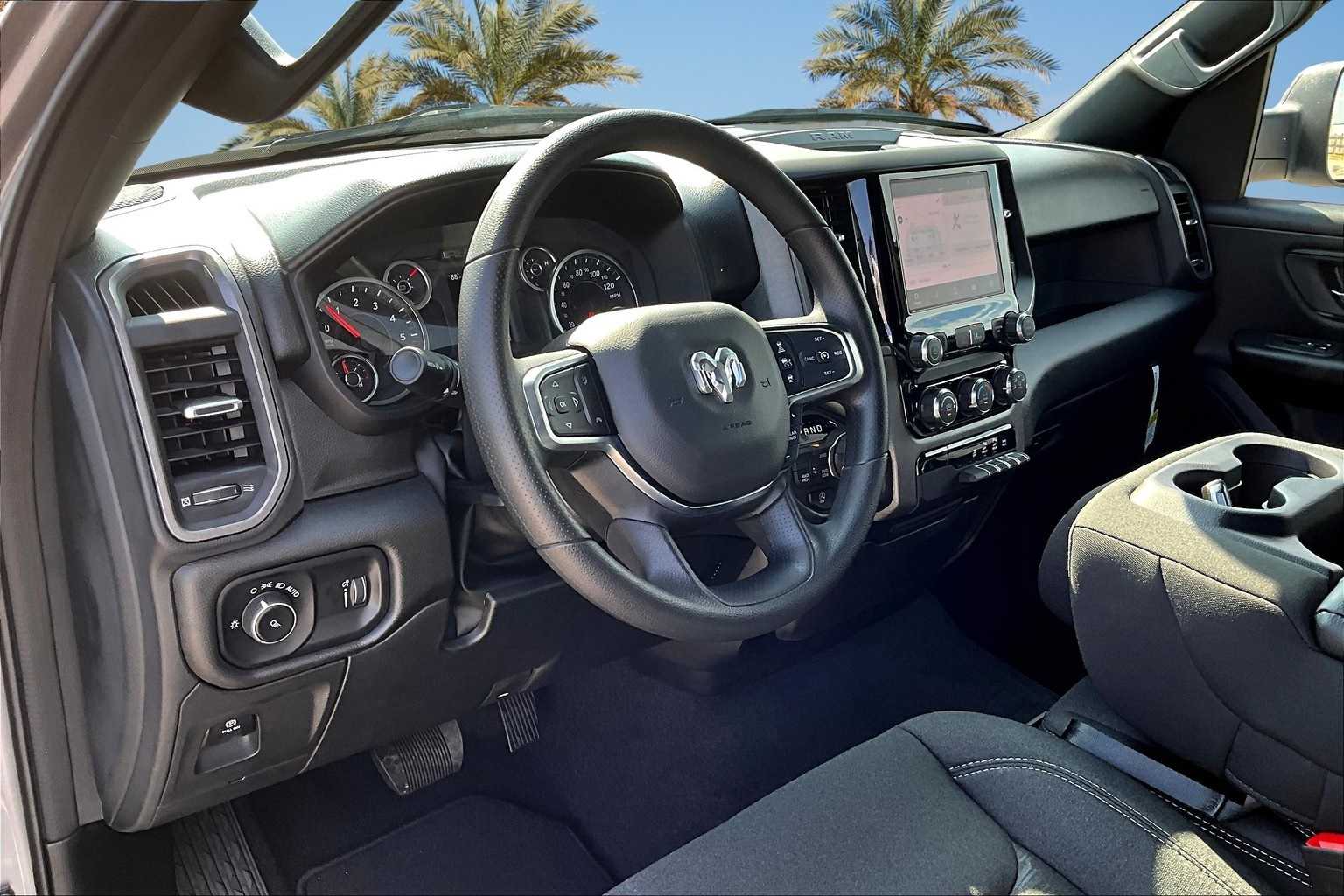 Thumbnail: 2025 RAM 1500 - 2