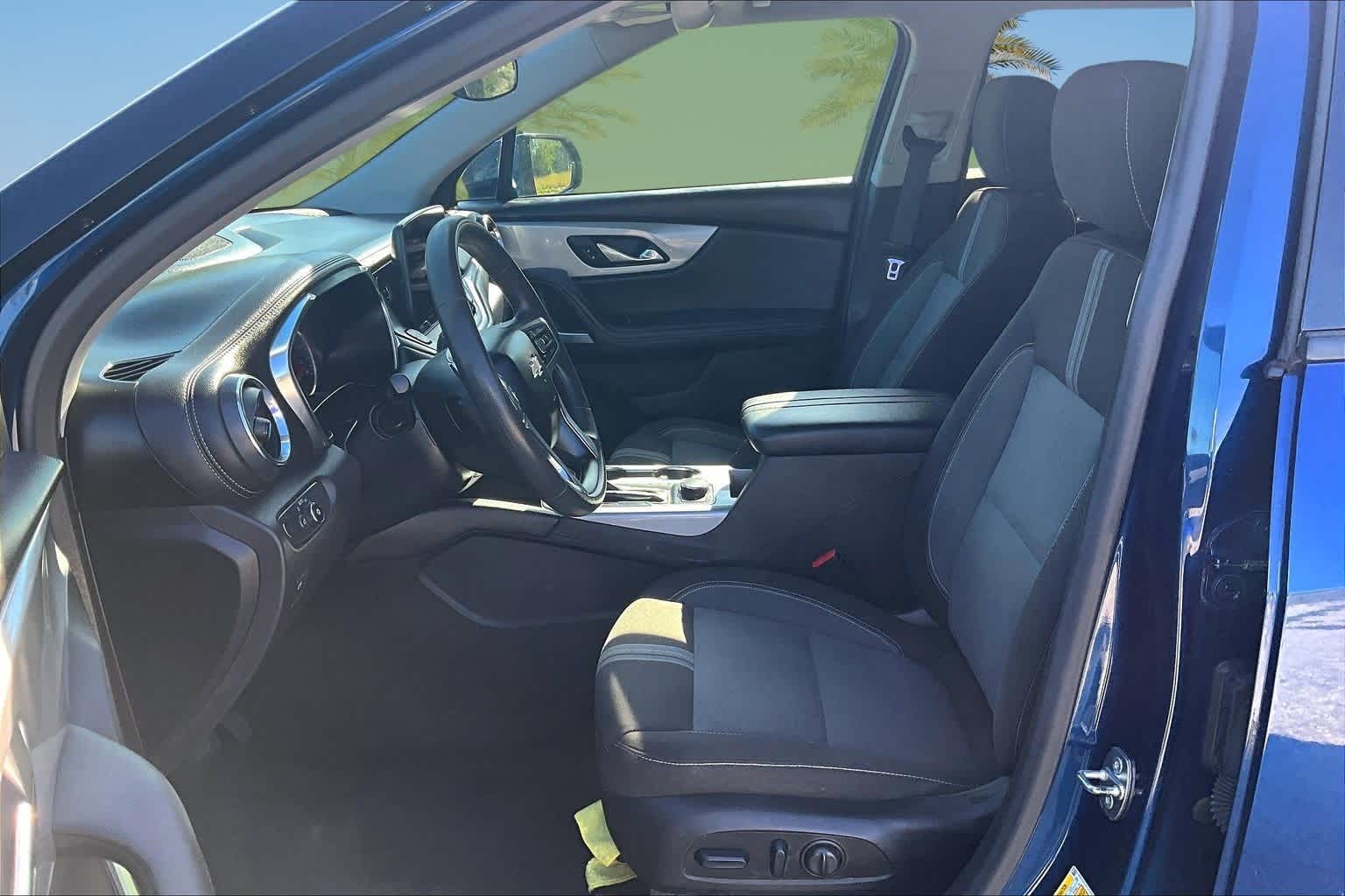 Thumbnail: 2023 Chevrolet Blazer - 10