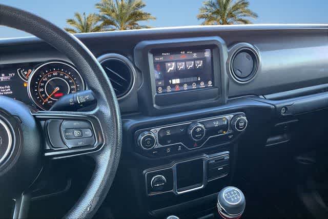 Thumbnail: 2023 Jeep Gladiator - 15