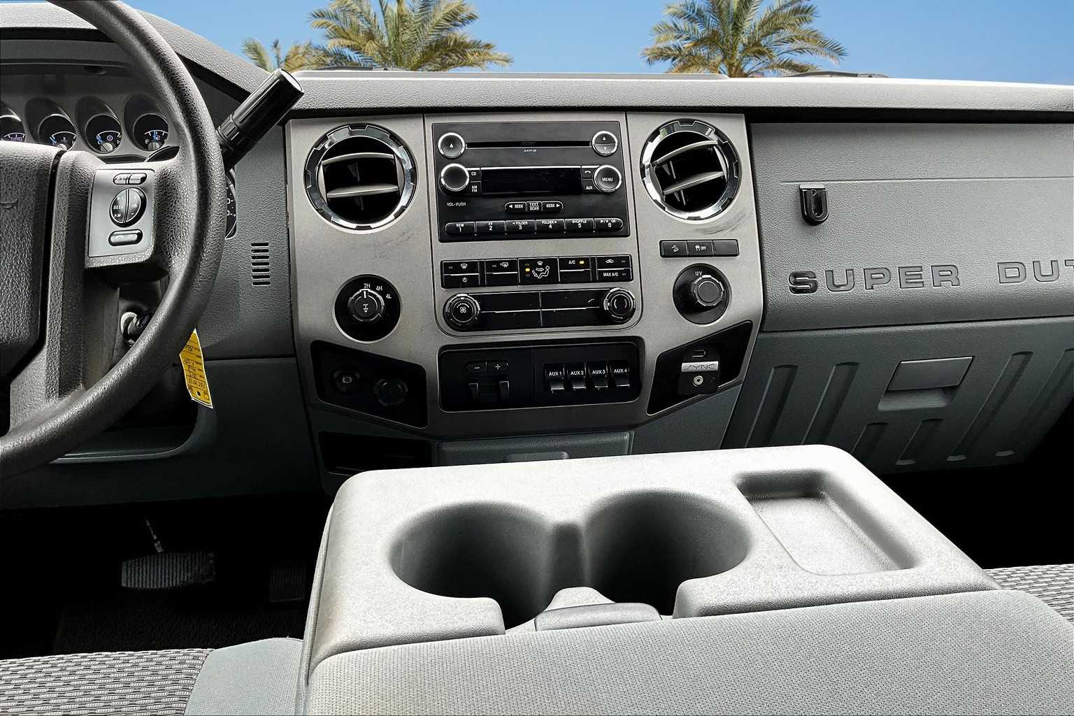 Thumbnail: 2015 Ford F-350 - 13