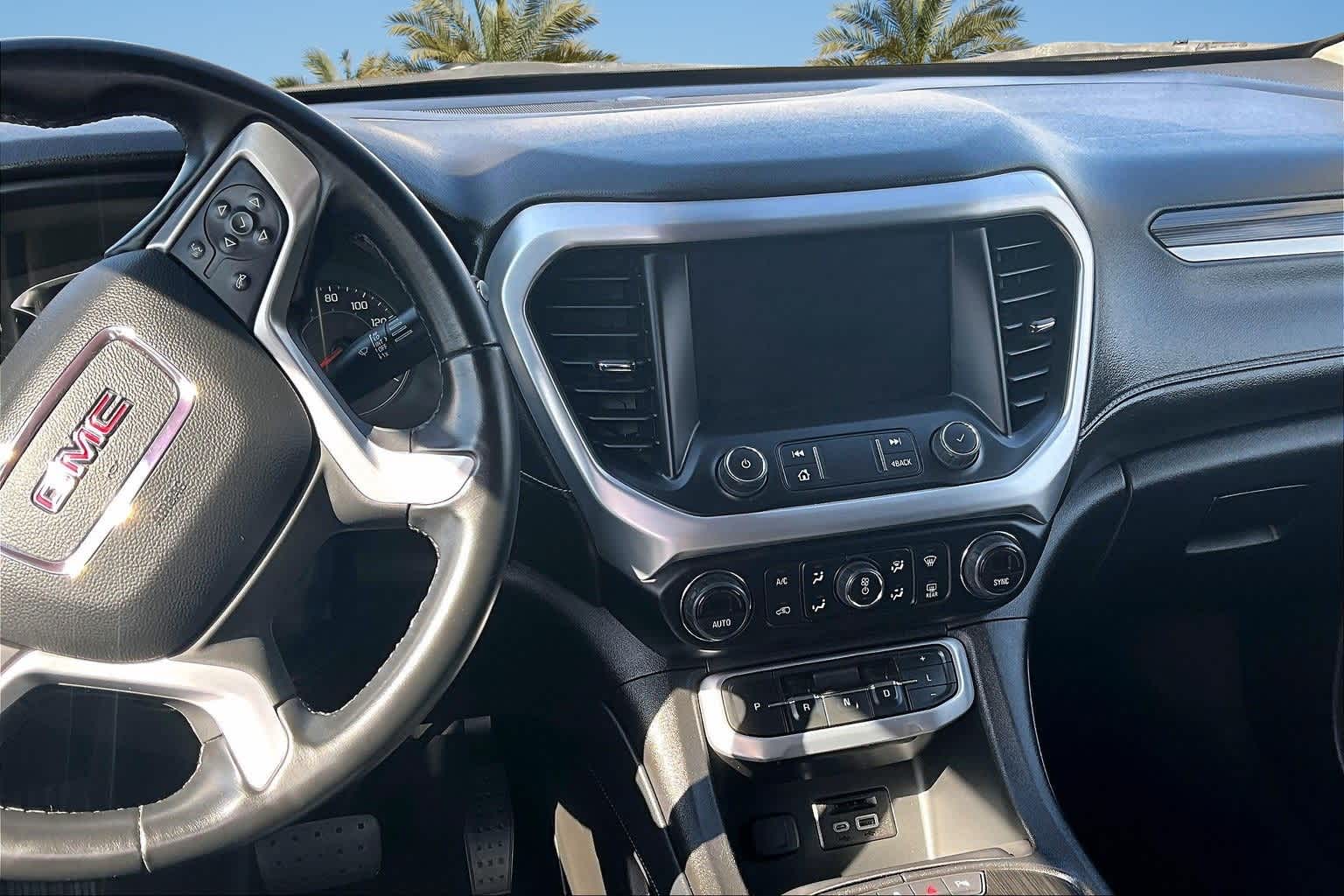 Thumbnail: 2023 GMC Acadia - 15