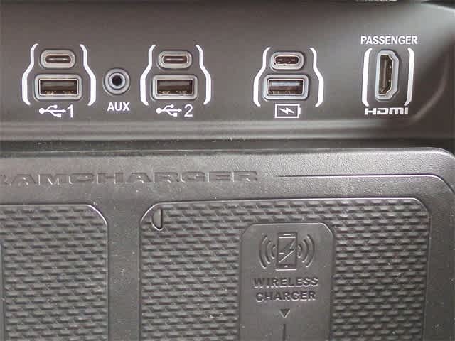 Thumbnail: 2025 RAM 1500 - 32