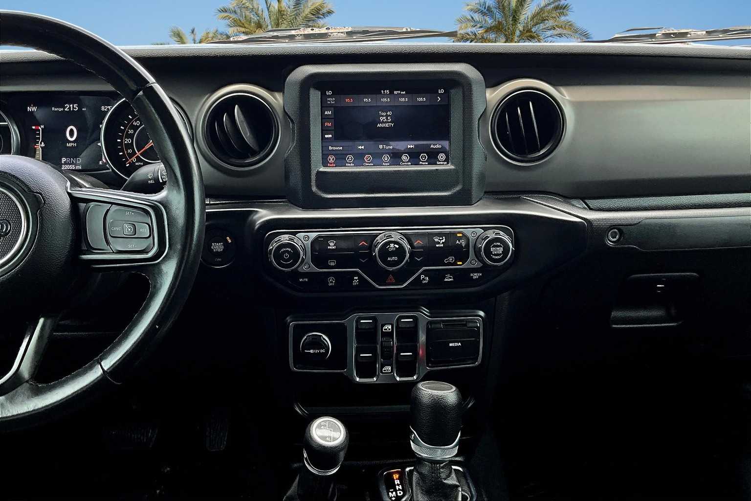 2021 Jeep Gladiator Sport 15