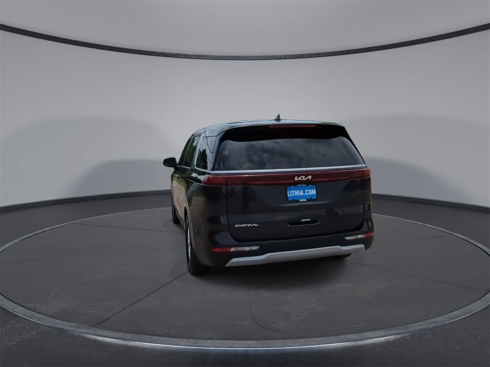 Thumbnail: 2023 Kia Carnival - 7