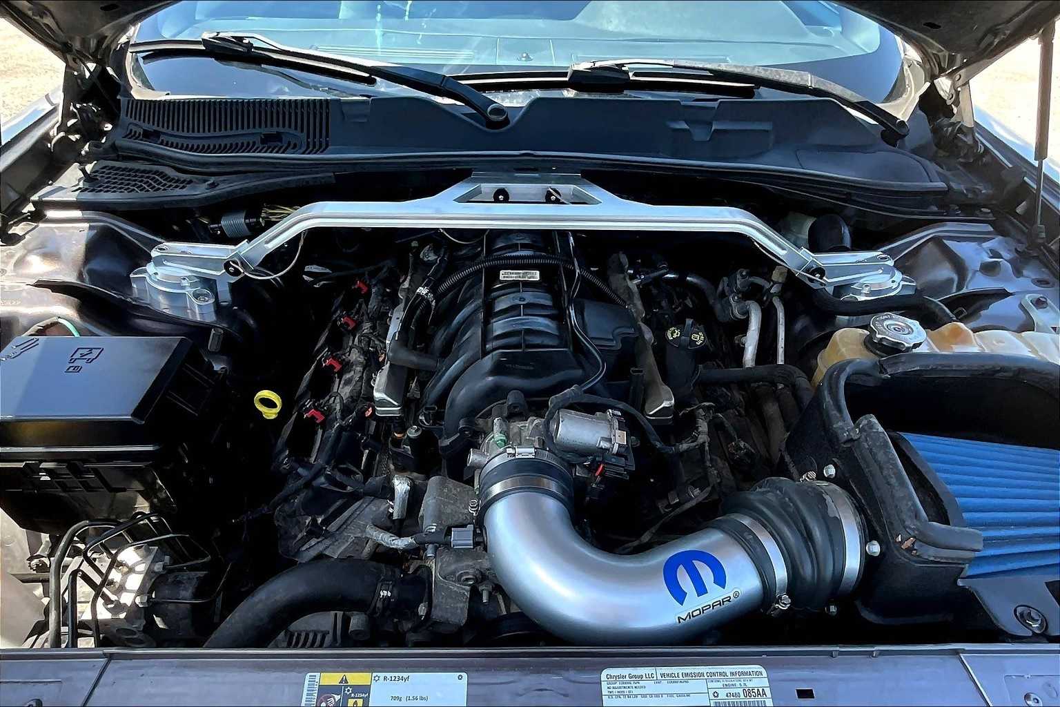 Thumbnail: 2014 Dodge Challenger - 9