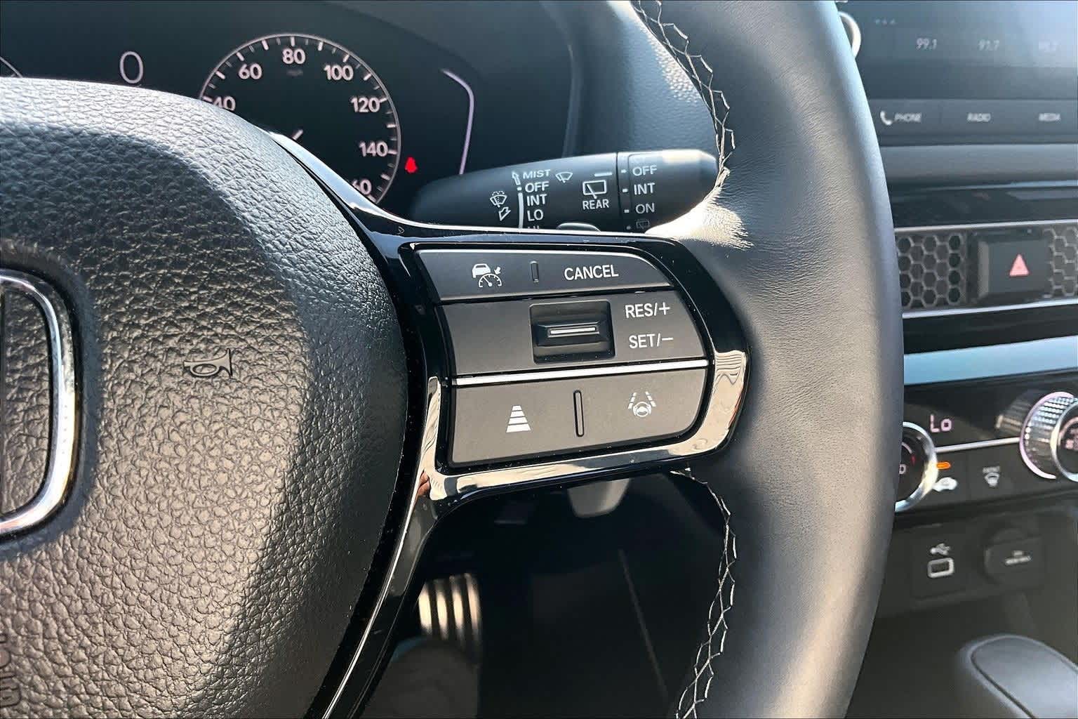 Thumbnail: 2024 Honda Civic - 23