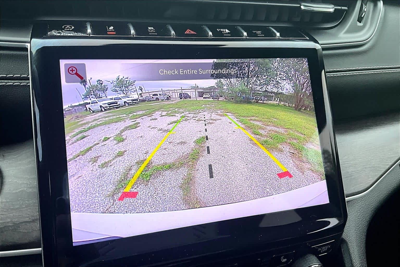 Thumbnail: 2021 Jeep Grand Cherokee L - 24