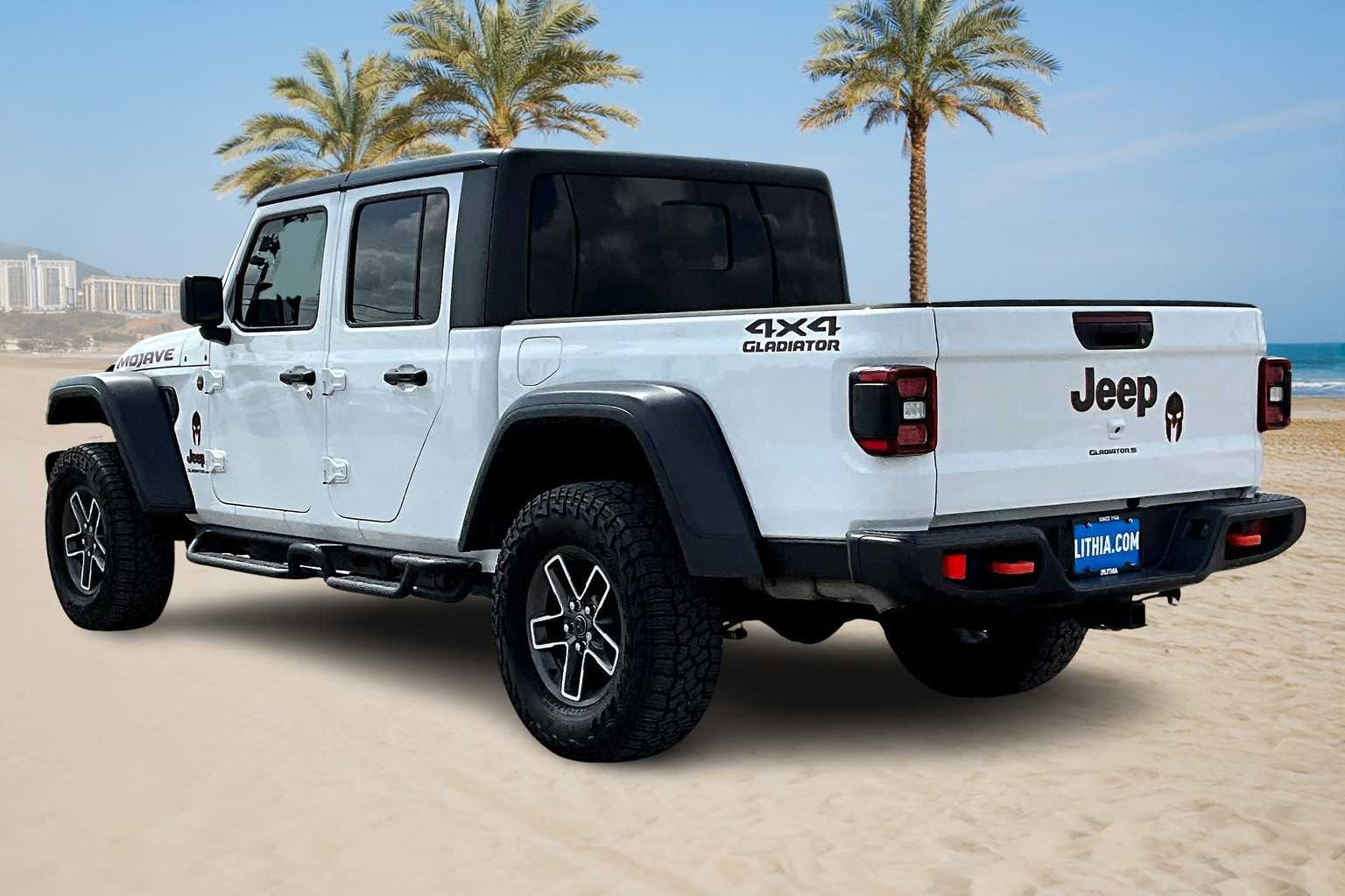 2024 Jeep Gladiator Mojave photo 4