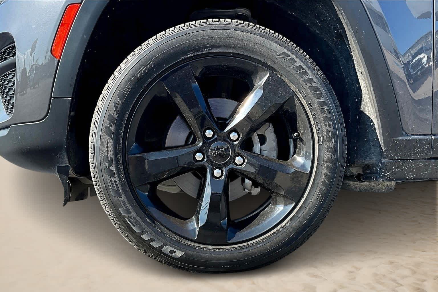 Thumbnail: 2024 Jeep Grand Cherokee - 7