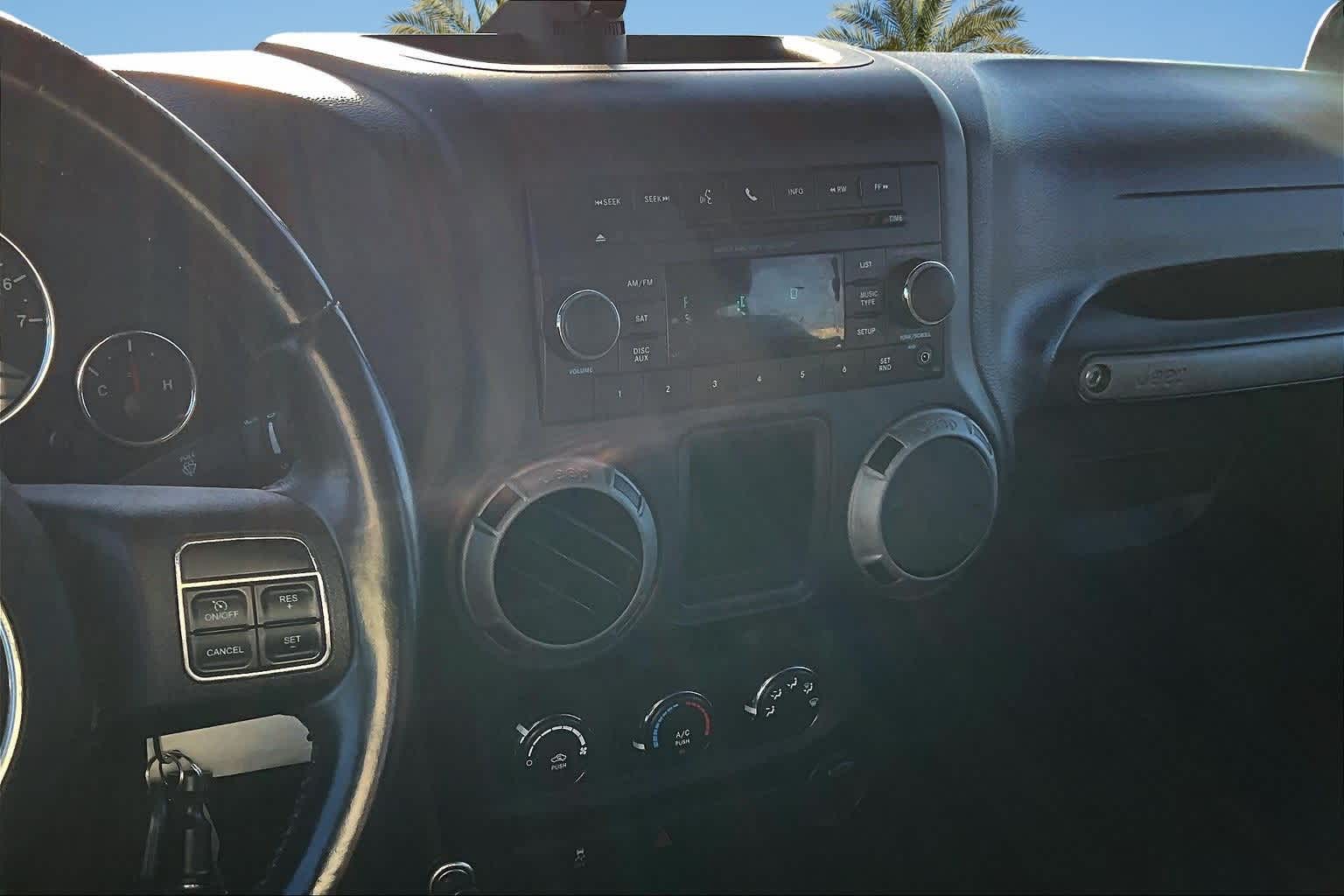 Thumbnail: 2013 Jeep Wrangler - 16