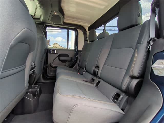 Thumbnail: 2025 Jeep Gladiator - 20