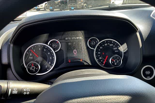 Thumbnail: 2025 RAM 1500 - 18